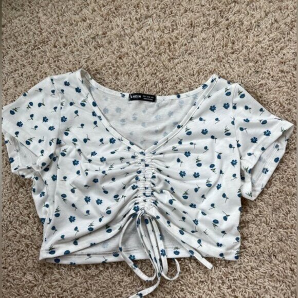 SHEIN Tops - SHEIN White and Blue Floral Crop Top